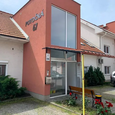 Apartment * Biely Kostol